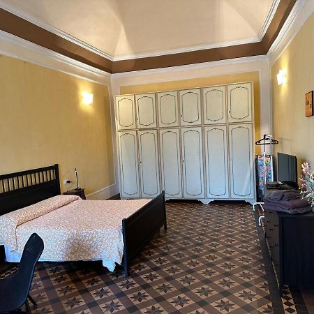Casa Cavour Hotell Pontremoli Exteriör bild