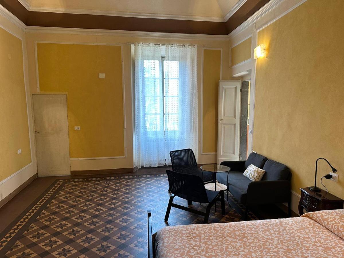 Casa Cavour Hotell Pontremoli Exteriör bild