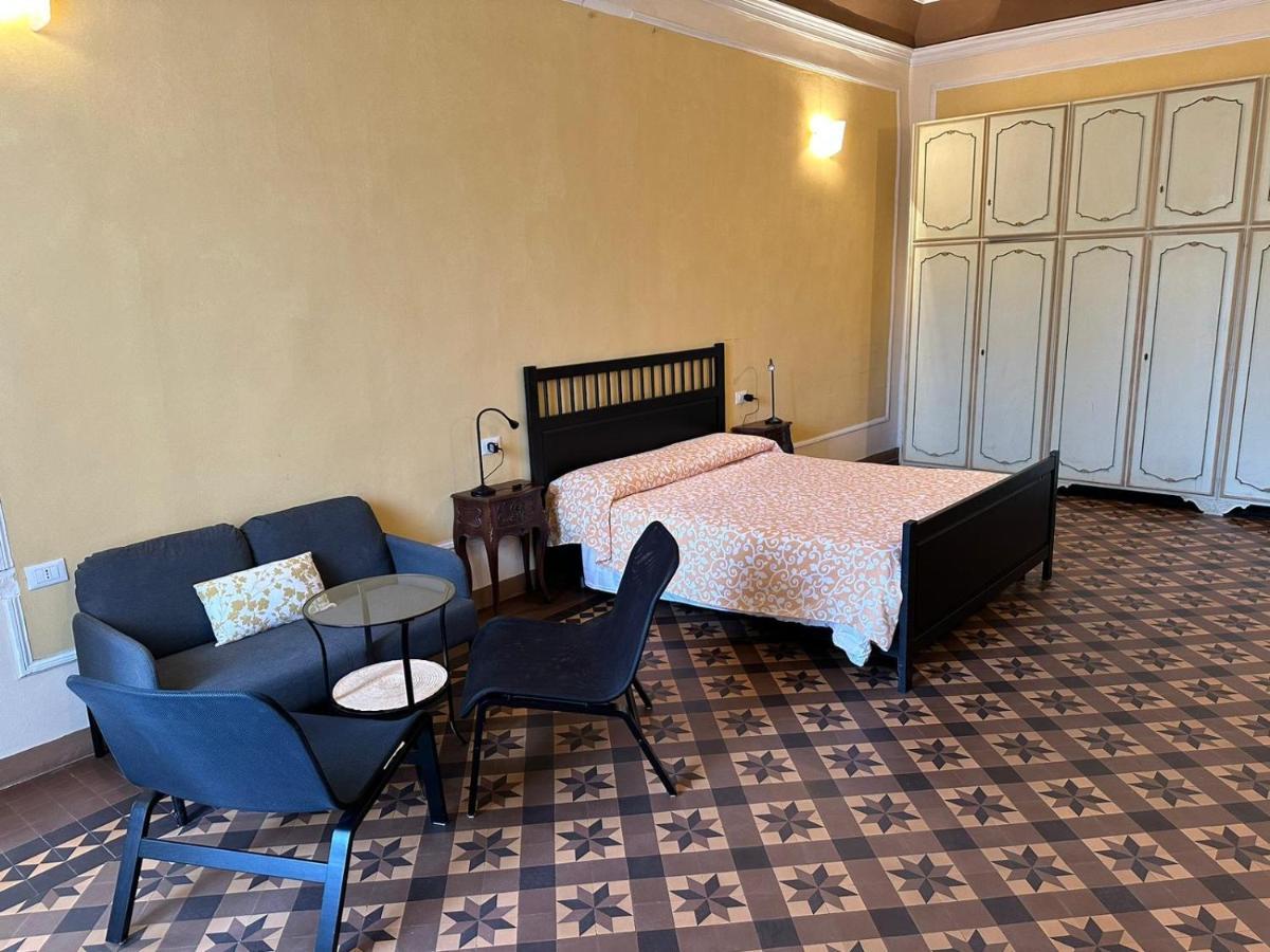 Casa Cavour Hotell Pontremoli Exteriör bild