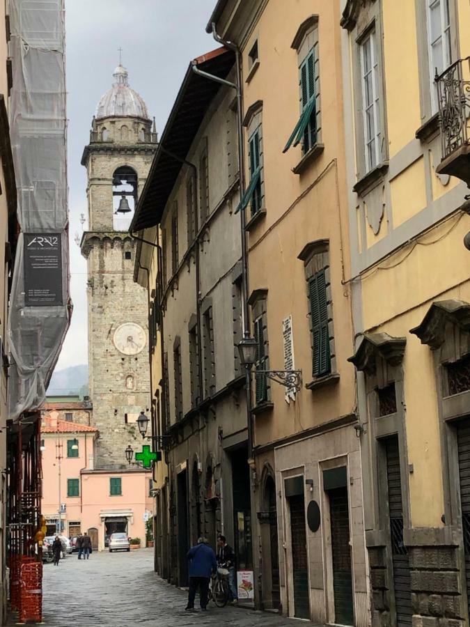 Casa Cavour Hotell Pontremoli Exteriör bild