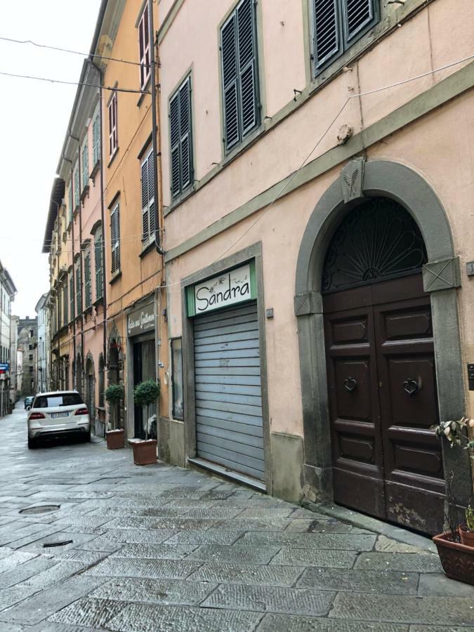 Casa Cavour Hotell Pontremoli Exteriör bild